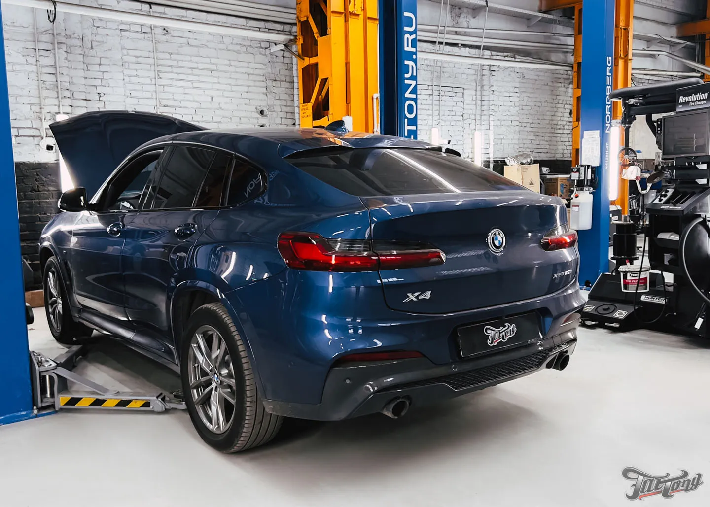 Техническое обслуживание BMW X4 техцентре Fat Tony